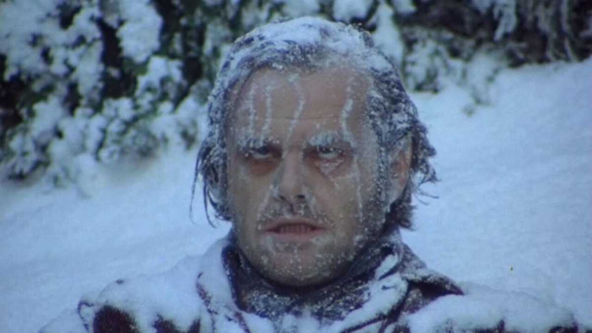 Immagine di Le nuove generazioni dalla caviglia scoperta suscitano interrogativi antropologici