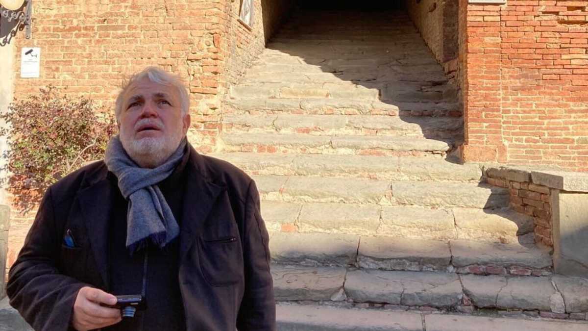 Immagine di Roberto Perrone ci mancherà. Gli abbiamo voluto bene