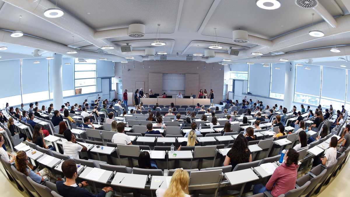 Immagine di Contro le classifiche di "eccellenza". La rivolta delle università negli Stati Uniti