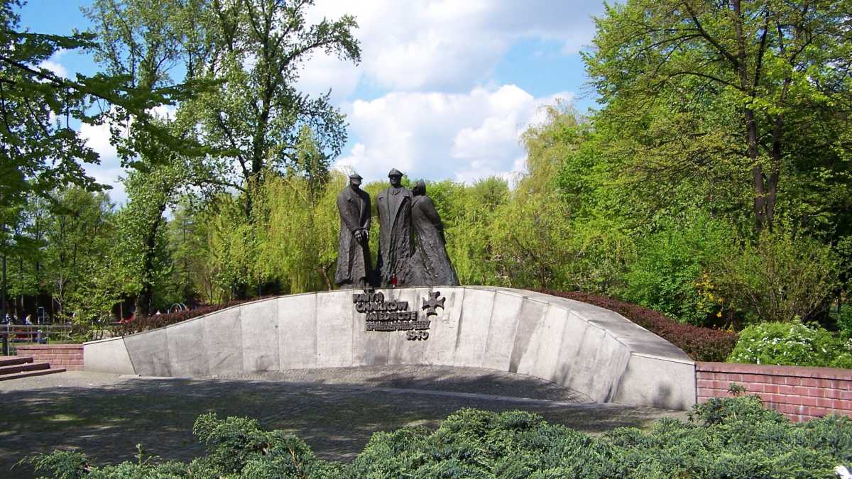 Immagine di Sul Fatto si riscrive la storia del Novecento in chiave putiniana