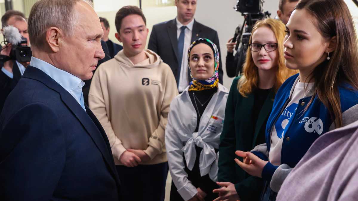 Immagine di In Russia diminuiscono i poveri, mentre sparisce la classe media