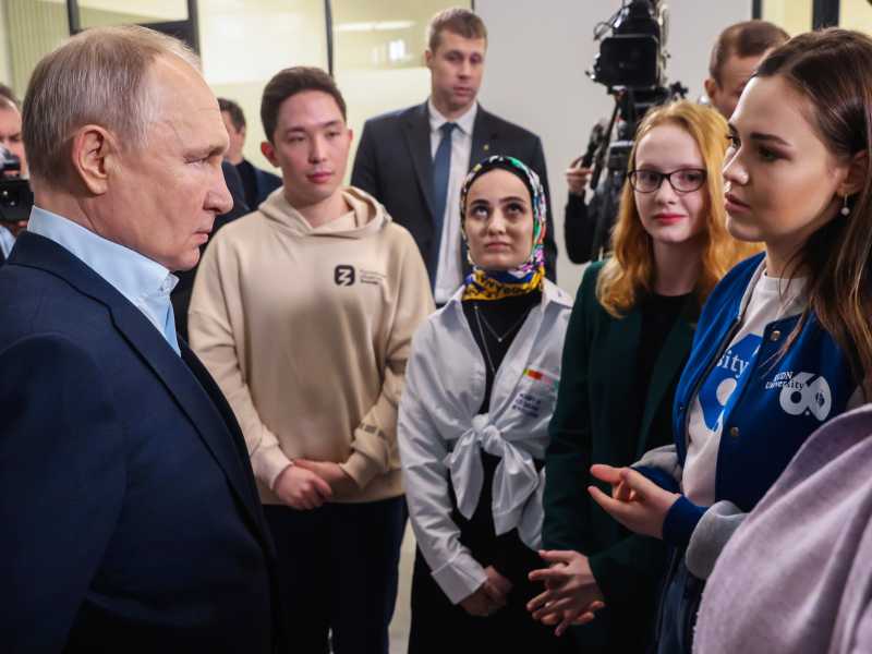 In Russia diminuiscono i poveri, mentre sparisce la classe media