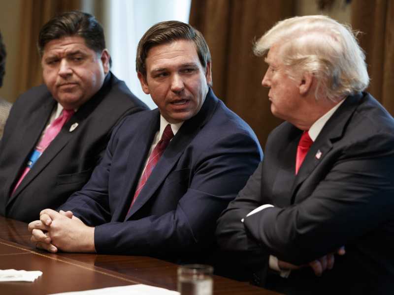 Il governatore della Florida Ron DeSantis con Donald Trump (LaPresse)&nbsp;