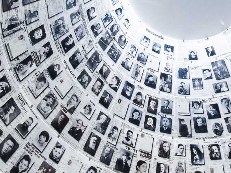 L'intelligenza artificiale applicata alla Shoah rischia di far crescere il negazionismo