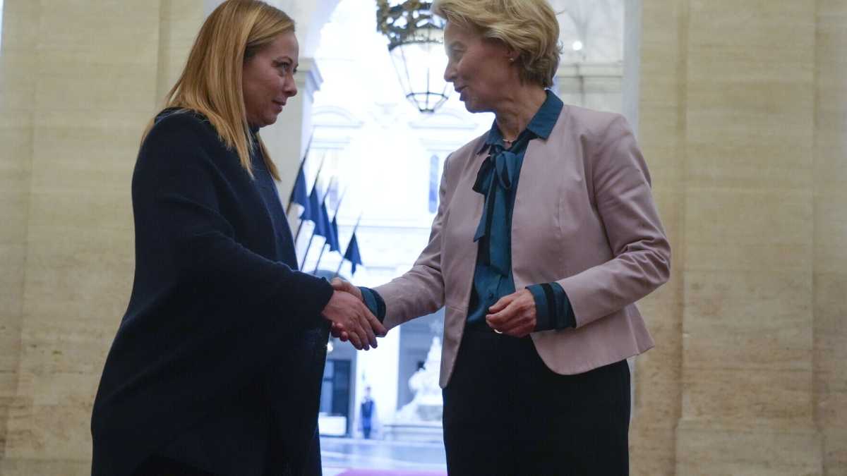 Immagine di Le richieste del governo Meloni all'Ue sono la negazione del programma del governo Meloni in Italia