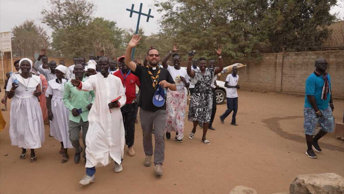 Immagine di Duecento chilometri per vedere il Papa in Sud Sudan, dove ci sono più kalashnikov che lavatrici