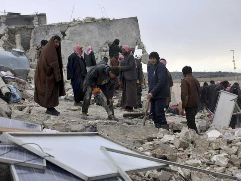 Nel terremoto fra Turchia e Siria per i siriani è tutto più complicato