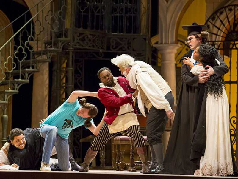 Will Liverman nella produzione The Family Barber per la stagione 2013/14 (foto via hwww.lyricopera.org) <br />