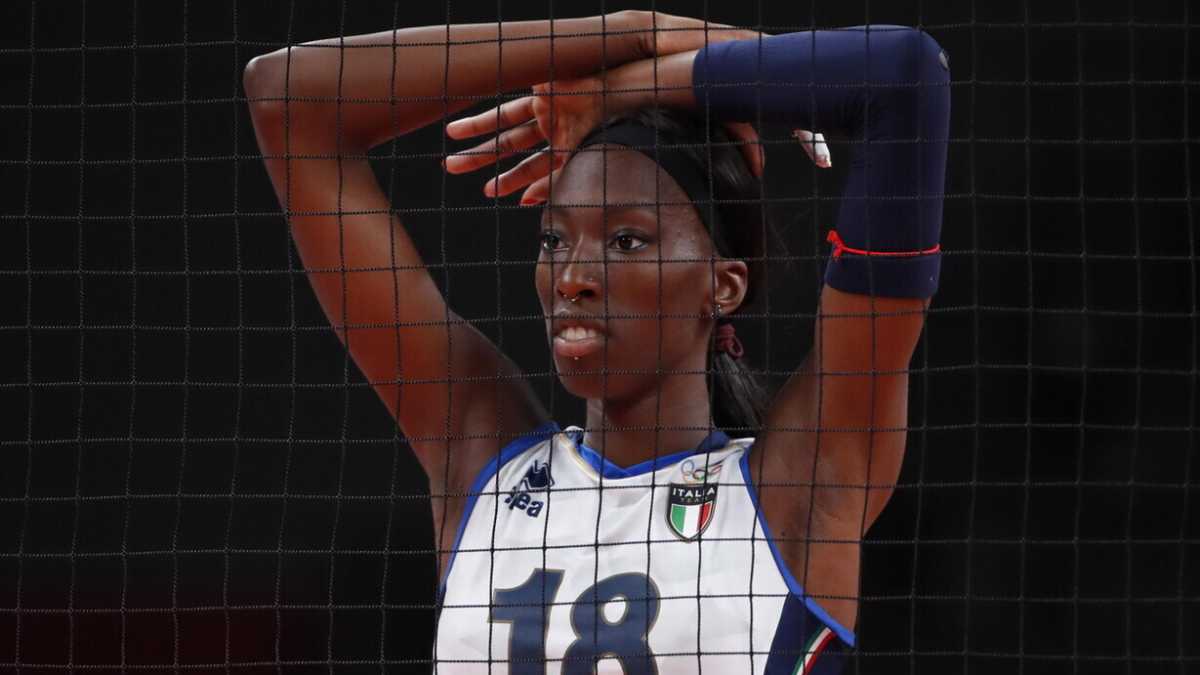 Immagine di La stella del volley Egonu torna in Italia e non si ferma a Sanremo