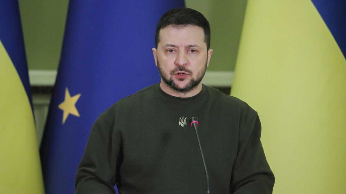 Immagine di Gli stolti che odiano Zelensky. A Sanremo va in onda il festival della farsa italiana