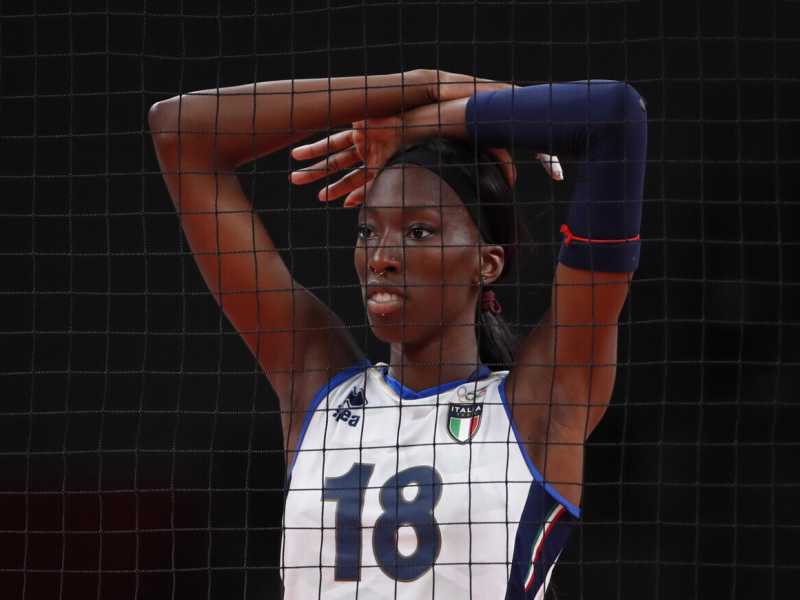 Paola Egonu con la divisa dell'Italia (Ansa)