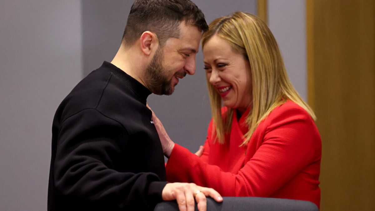 Immagine di Salta il bilaterale Meloni-Zelensky, l'Italia non interviene nemmeno durante la plenaria