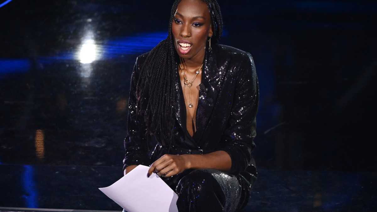 Immagine di Indignarsi per i monologhi di Sanremo vuol dire non aver capito Sanremo