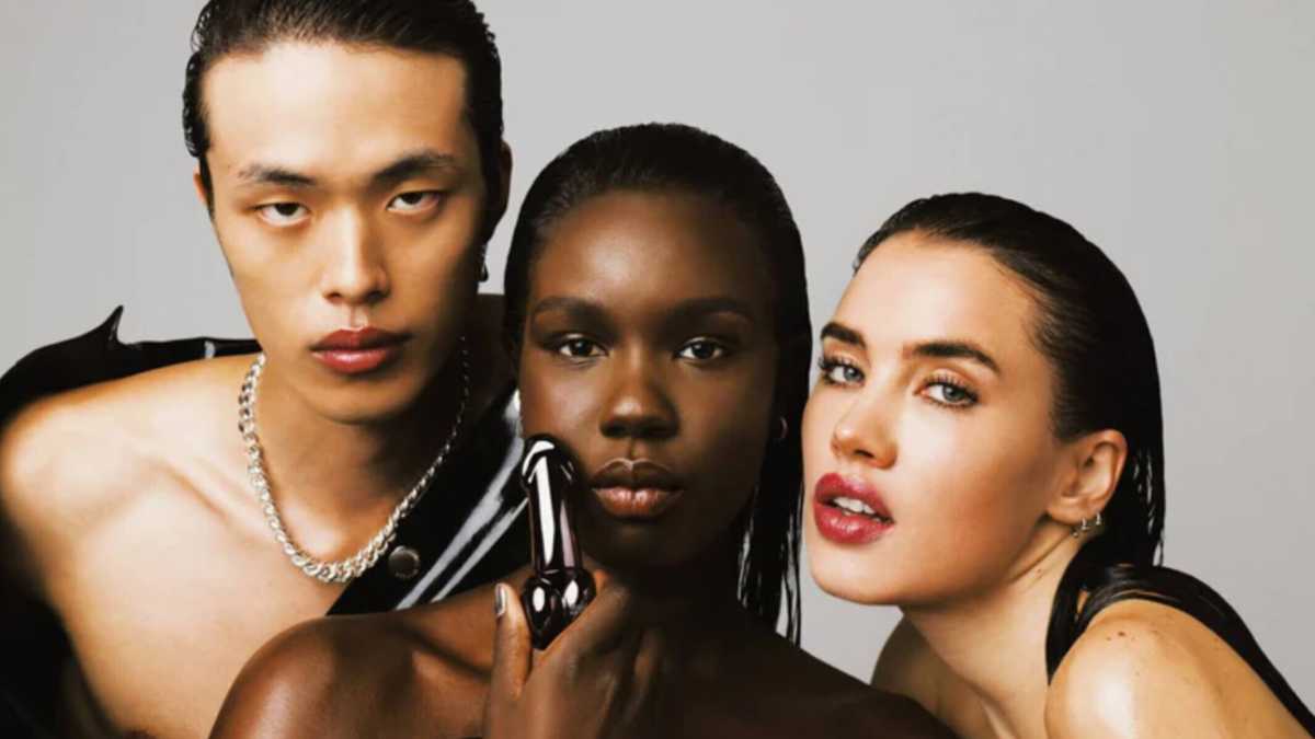 Immagine di Il rossetto maschio: la rivoluzione di uno sguardo che è tutto femmina
