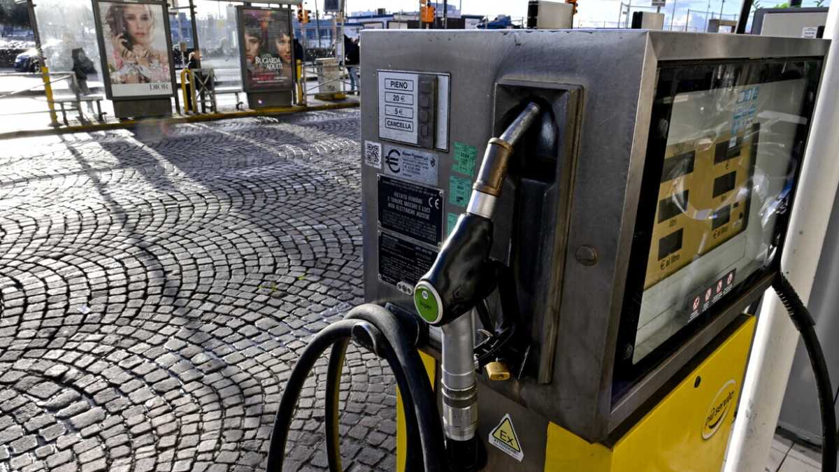 Immagine di I prezzi dei carburanti in calo: tanto allarmismo per niente
