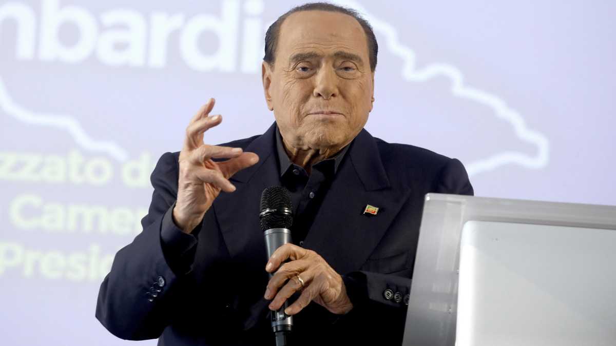 Immagine di L’assoluzione del Cav. e la Repubblica fondata sulla gogna