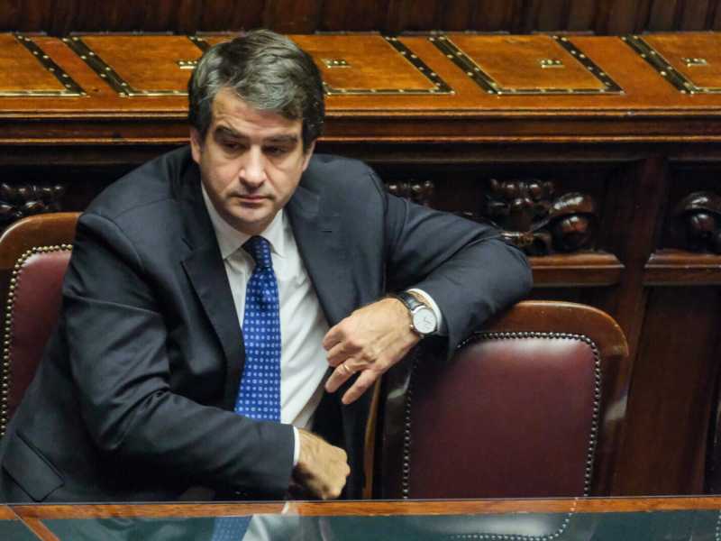 L'esercito di Fitto. Nel nuovo decreto Pnrr arrivano più di 3.600 nuove assunzioni