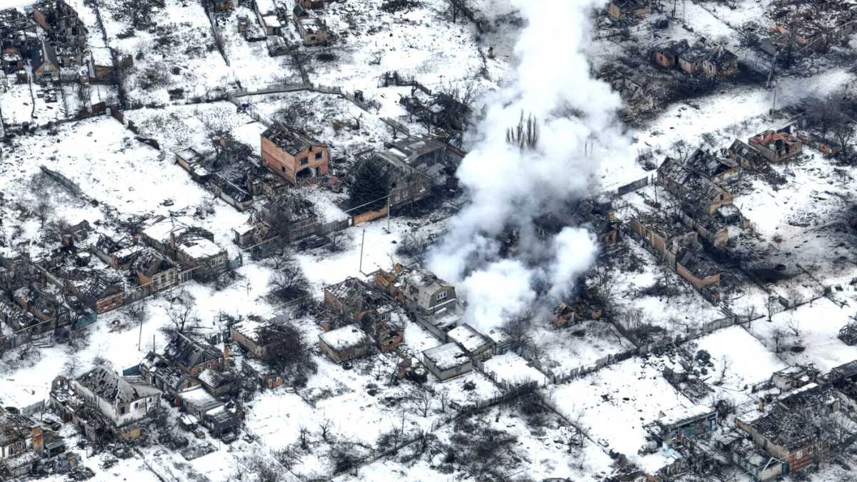 Immagine di Resistenza a Bakhmut, dove i russi radono al suolo una storia ebraica
