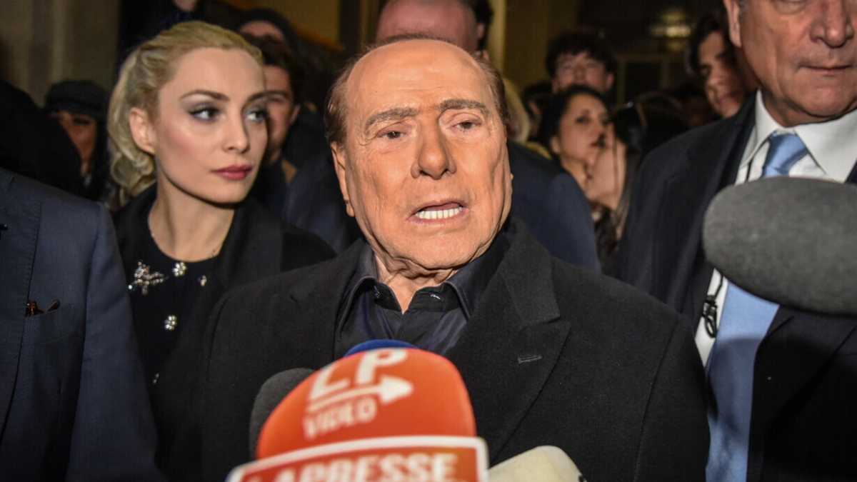 Immagine di Le “Olgettine” e il sessismo, il lato più oscuro del giustizialismo