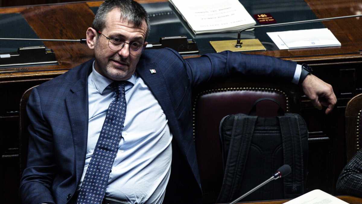 Immagine di C’è obbligatorietà dell’azione penale, e c’è stupidità dell’azione politica