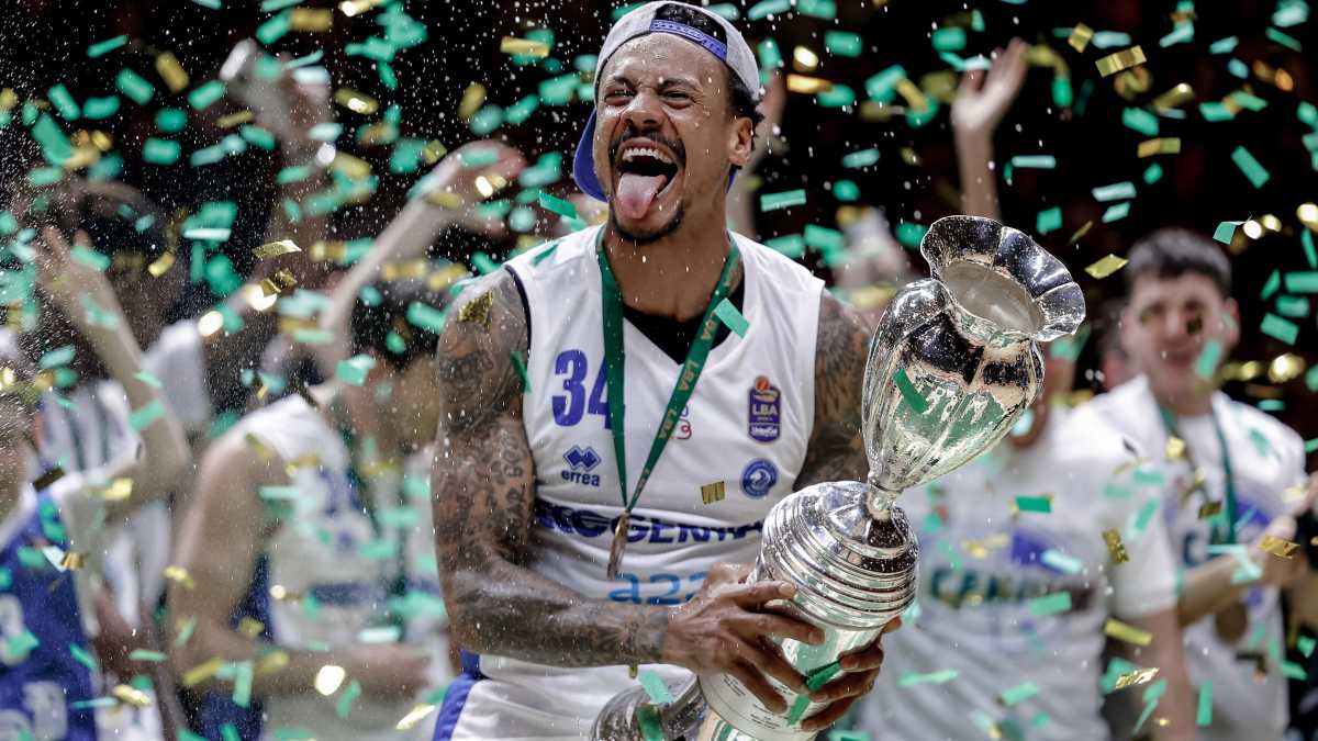 Immagine di Coppa Italia di basket. Il momento magico e irripetibile della Germani Brescia