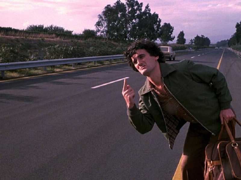  Massimo Troisi in "Ricomincio da tre"