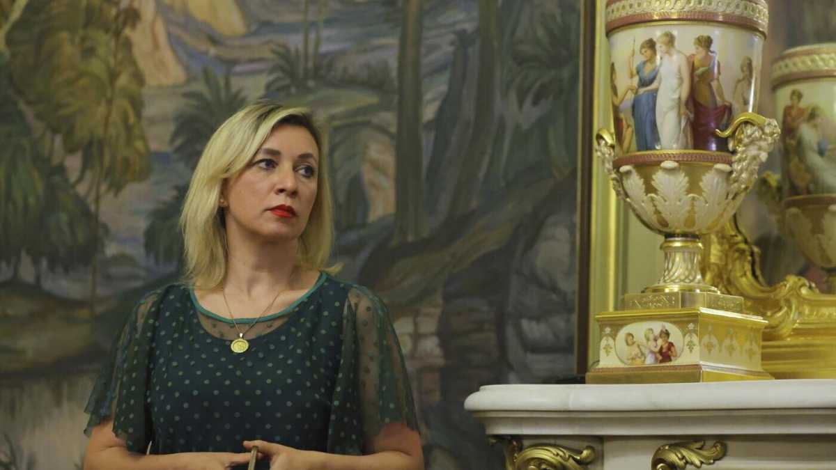 Immagine di La propaganda russa in soccorso di Berlusconi