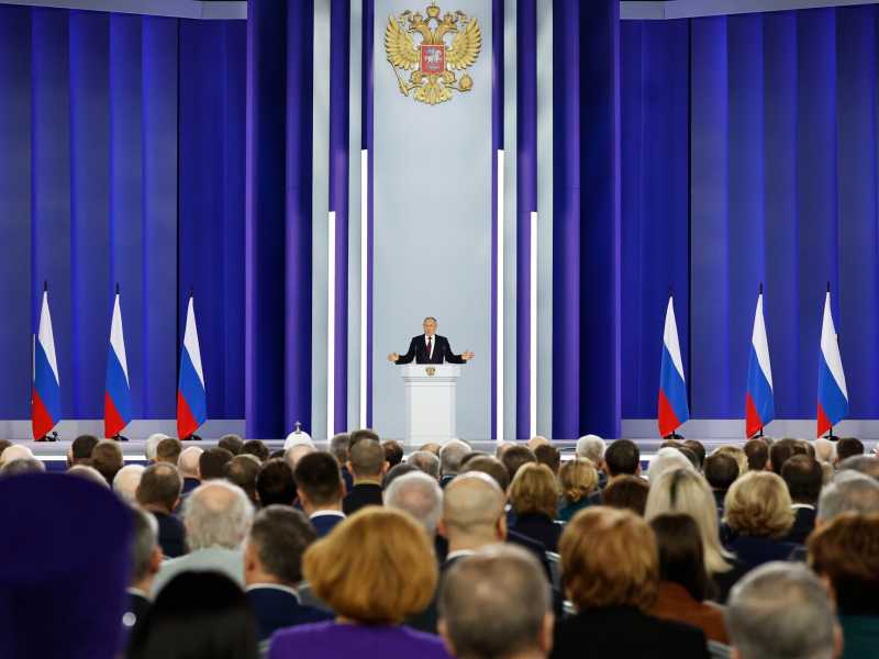 Putin parla come Santoro