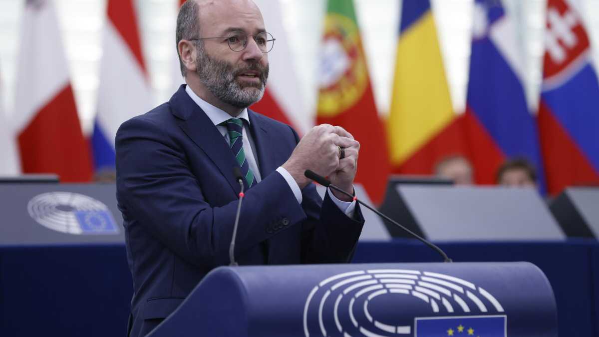 Immagine di Weber spinge il Ppe a destra contro von der Leyen. L’esempio italiano