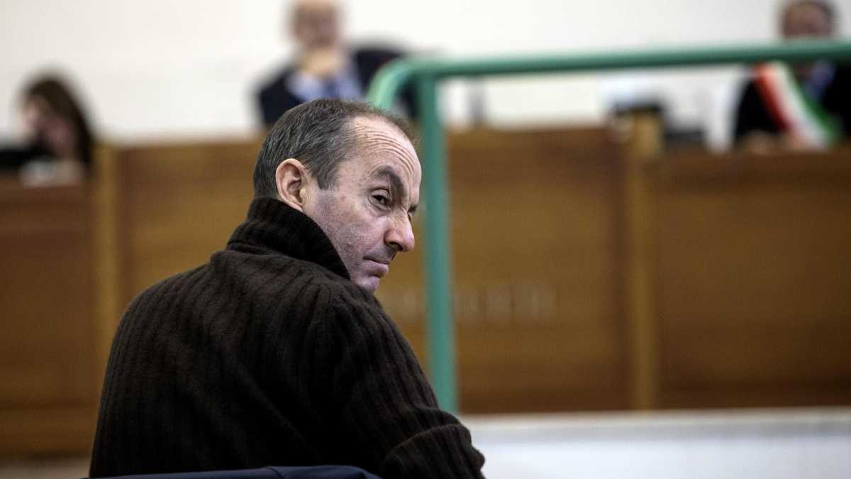 Immagine di Dopo quindici anni di processo, ecco la confisca dei beni di Ciancimino. Che però "non è più pericoloso"