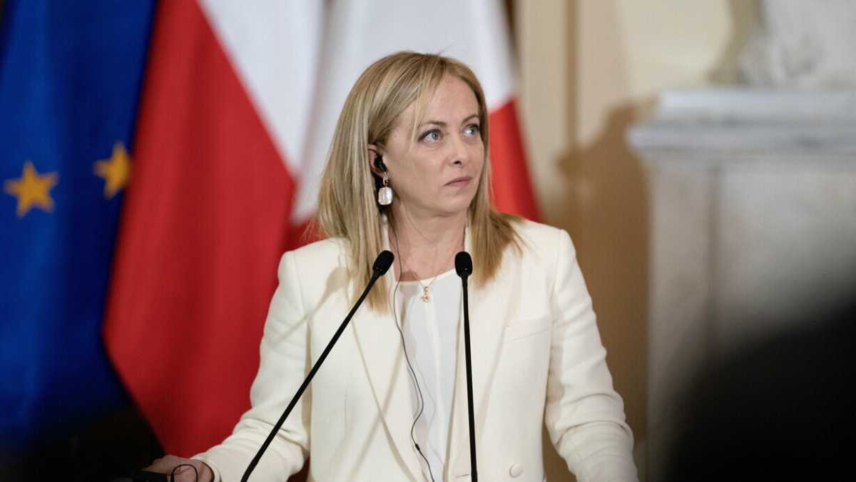 Immagine di La pericolosa solitudine di Giorgia Meloni
