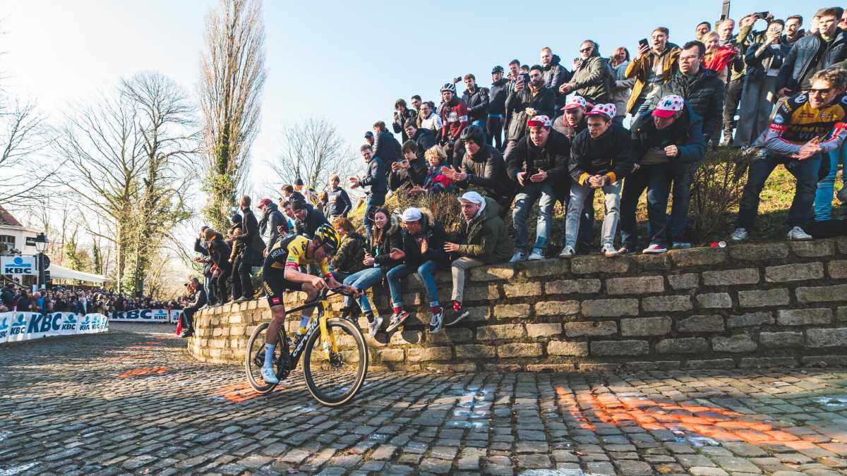 Immagine di Il suono del pavé. Inizia la stagione delle classiche del nord del ciclismo