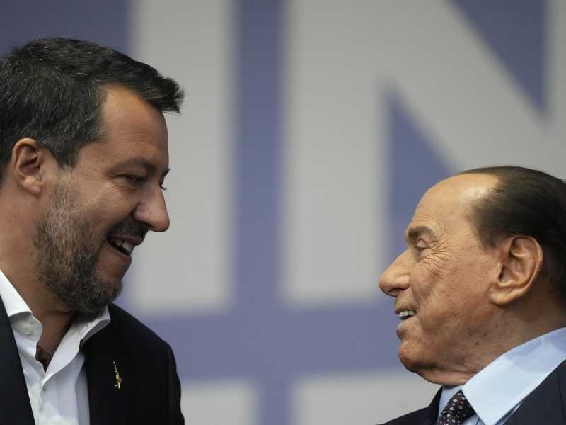 Matteo Salvini e Silvio Berlusconi (Lapresse)
