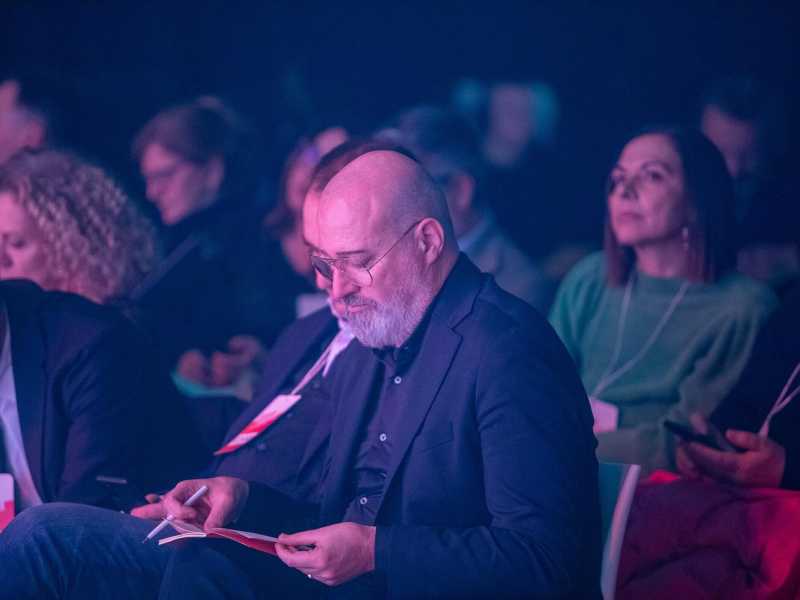 Stefano Bonaccini ad un convegno a Milano (Lapresse)