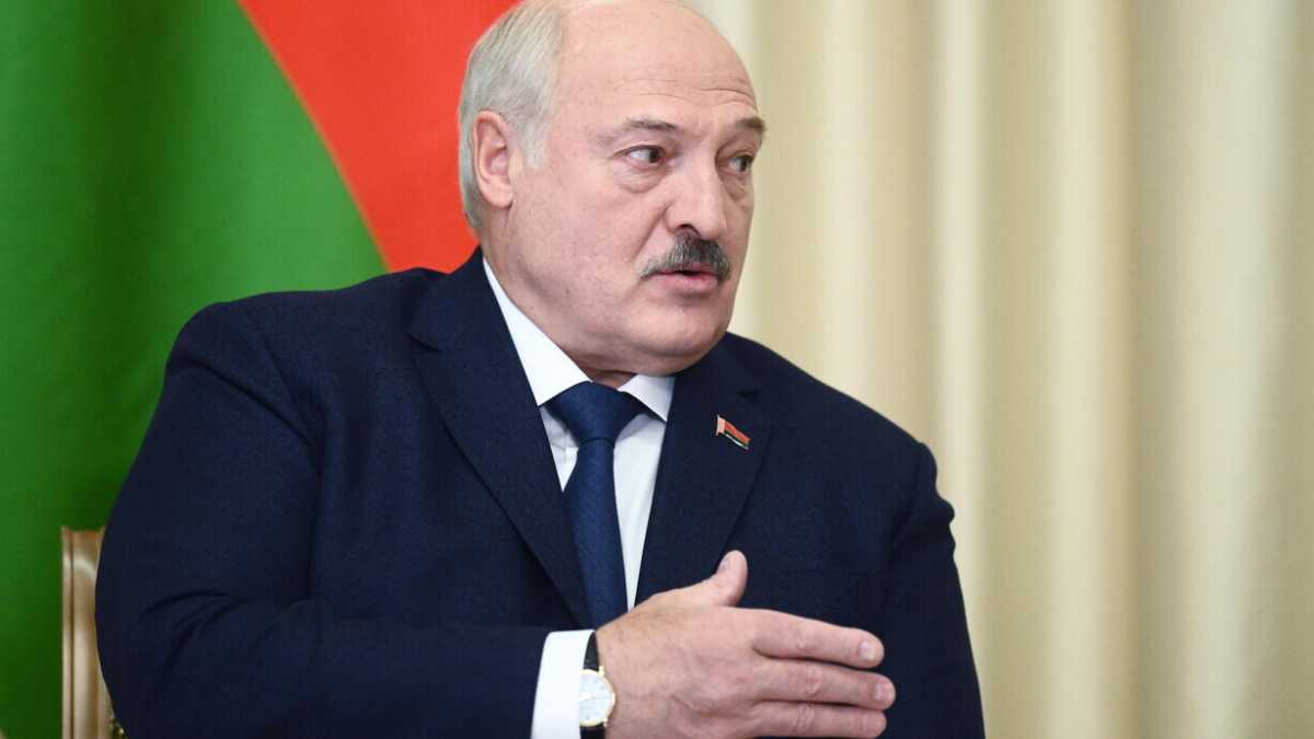 Immagine di Lukashenka alla corte di Xi Jinping