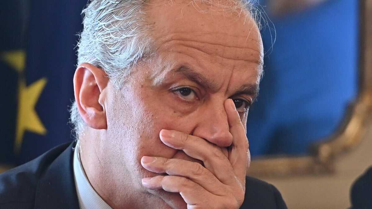 Immagine di "Mi mandino la digos". Dopo le parole di Piantedosi, ci mancava solo il vittimismo del prof. Galiano