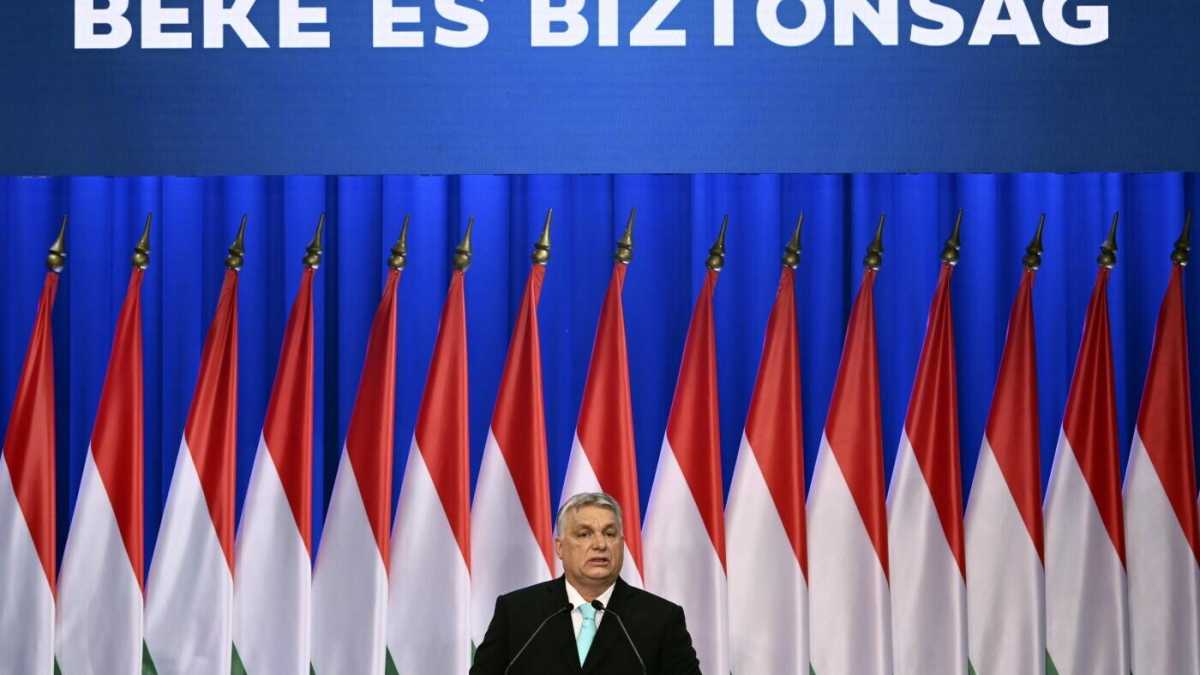 Immagine di Perché Orbán sta rimandando il suo voto a favore dell’allargamento della Nato