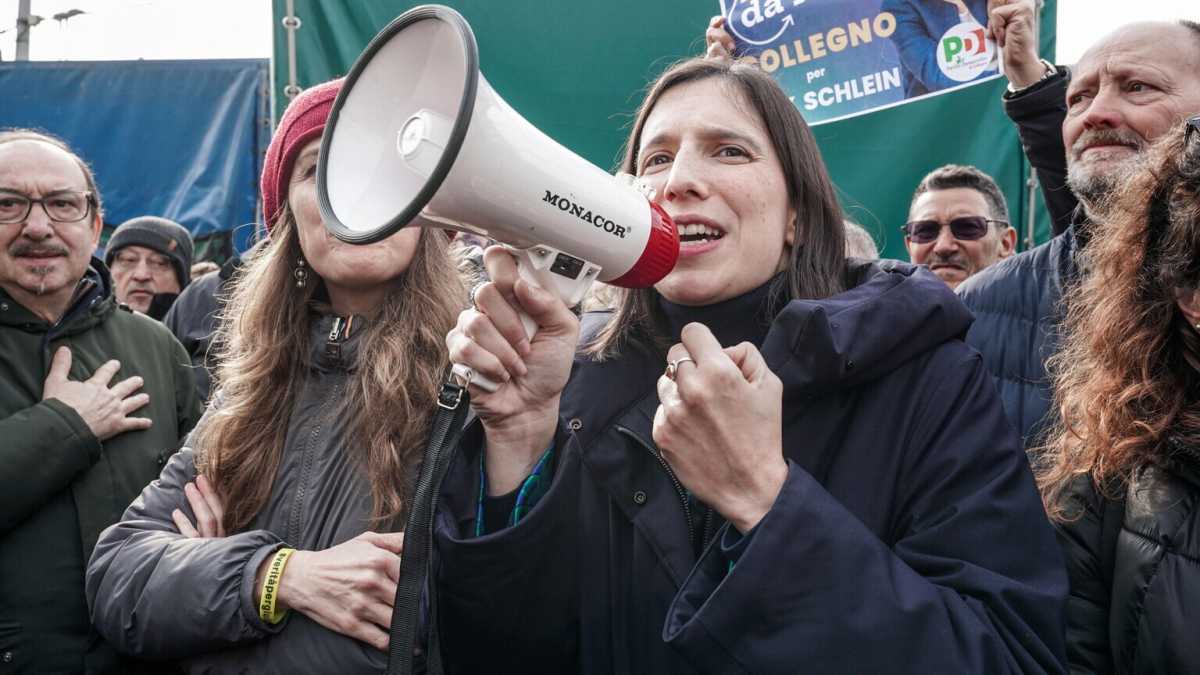 Immagine di L’antifascismo, Firenze e la demonizzazione. L’opposizione va in diretta da Marte