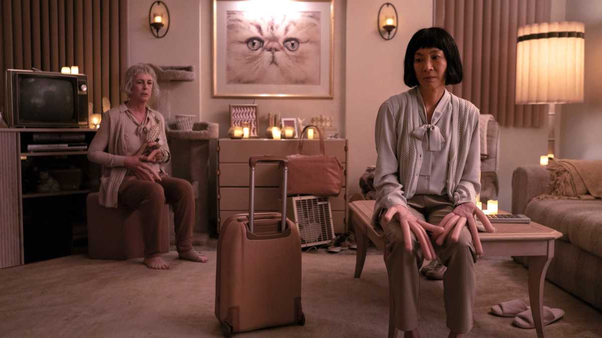 Immagine di Finita l’età dell’oro in cui il cinema ispirava la moda, funzionano le produzioni in collaborazione