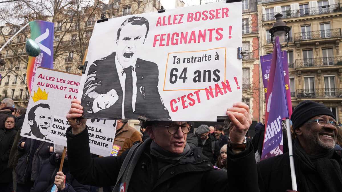 Immagine di Il blocco a oltranza contro Macron
