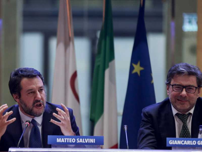 Una riforma del Reddito di cittadinanza "anti leghista"