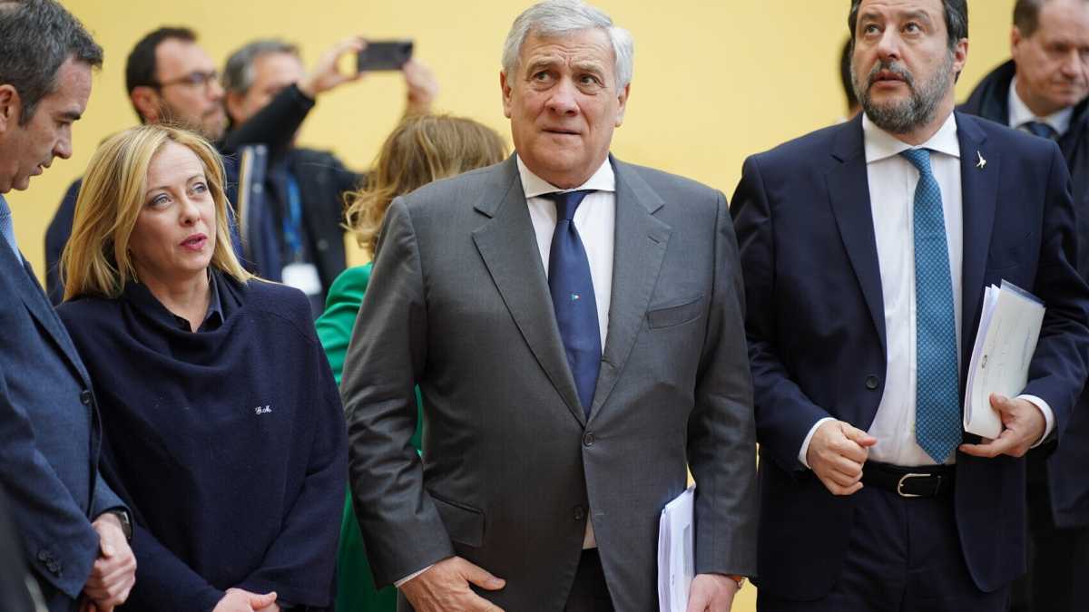 Immagine di A Cutro si tenta (è già qualcosa) di cambiare le politiche sull'immigrazione