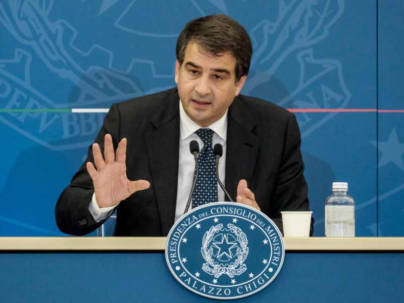 Sul Pnrr Fitto segue la via della continuità indicata dal Quirinale. E il 30 marzo arriva l'assegno di Bruxelles