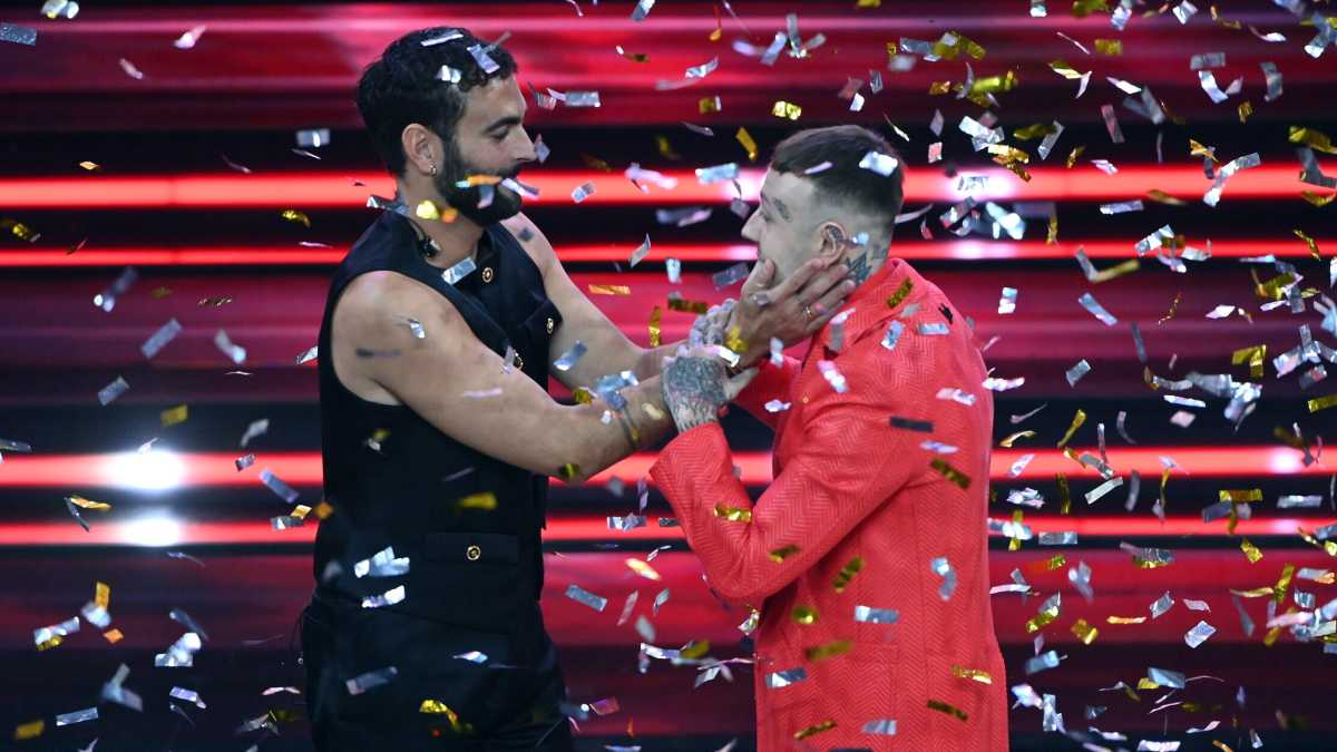 Immagine di Nella meta realtà televisiva gli italiani sono un popolo di abbracciatori seriali