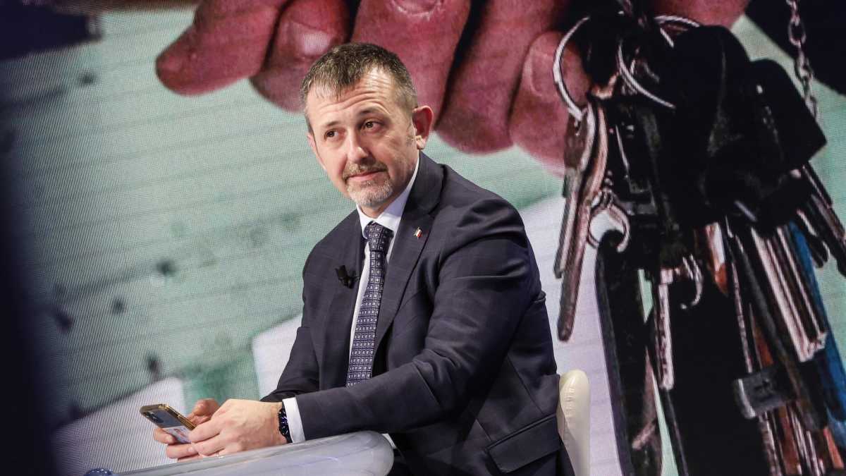 Immagine di "Il piano di Delmastro su carceri e dipendenze può funzionare, ma va corretto". Parla il garante dei detenuti