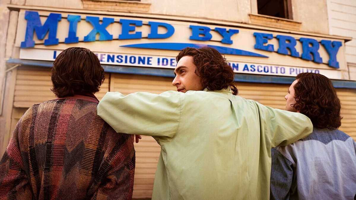 Immagine di I principi del tarocco che a Napoli hanno fatto miliardi con la pirateria. Il film su di loro