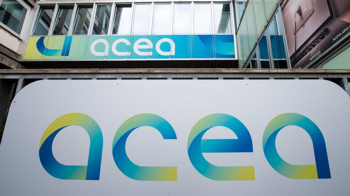 Immagine di Relazioni sindacali e qualità dei servizi: l'intesa di Acea con Cgil Cisl e Uil