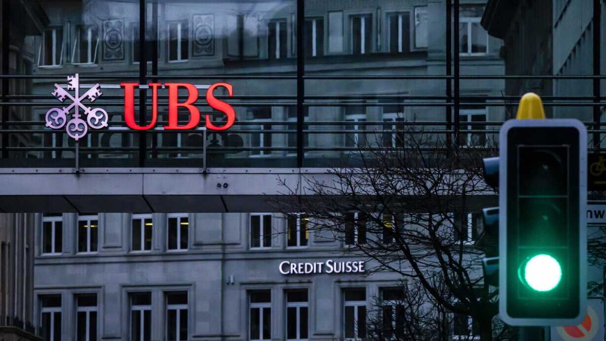 Immagine di I dubbi dei mercati sul salvataggio Ubs-Credit Suisse: il rischio contagio agita le Borse