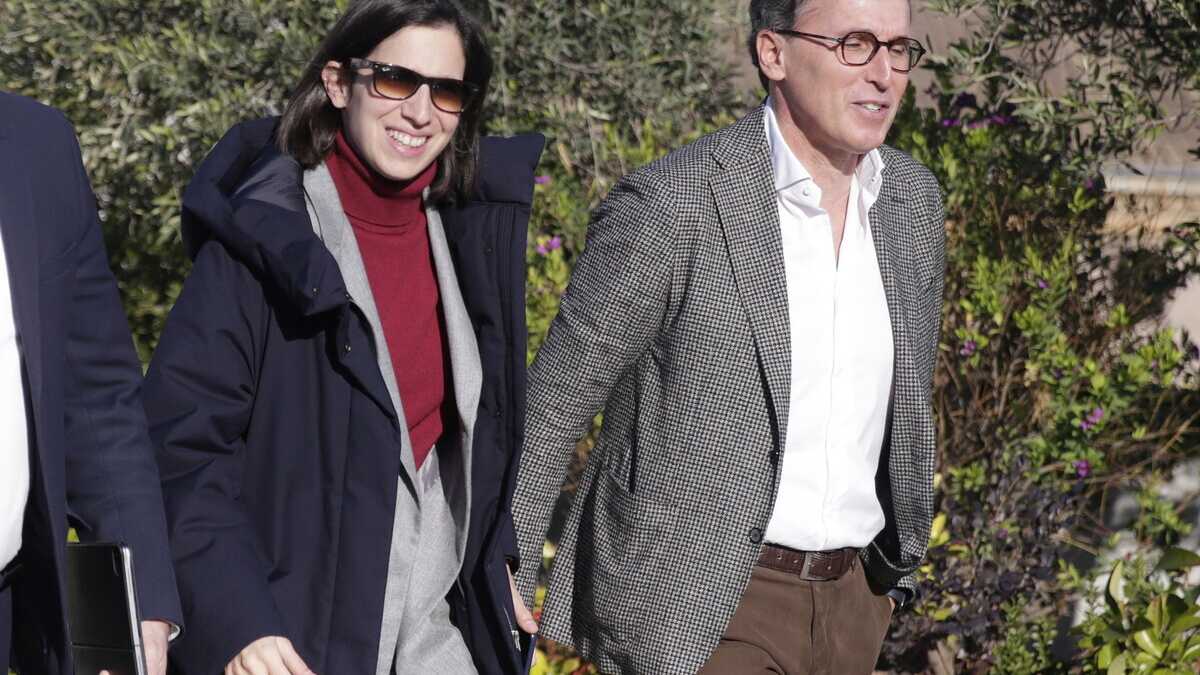 Immagine di Schlein spiazza Conte sui diritti. E si affida a Boccia per mettere in piedi la segreteria