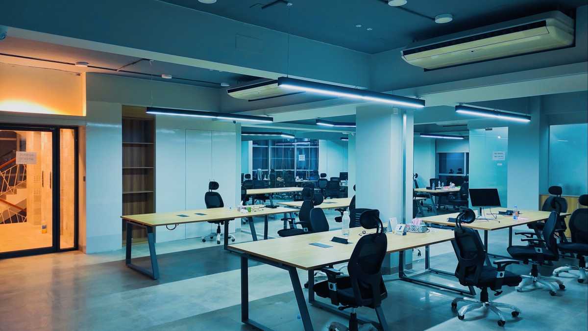 Immagine di Trattare i professionisti come impiegati non è un modo di tutelarli ma di tradirli